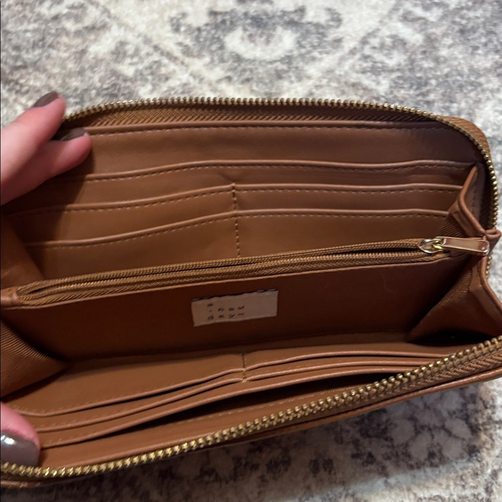 Wallet - Picture 5 of 7